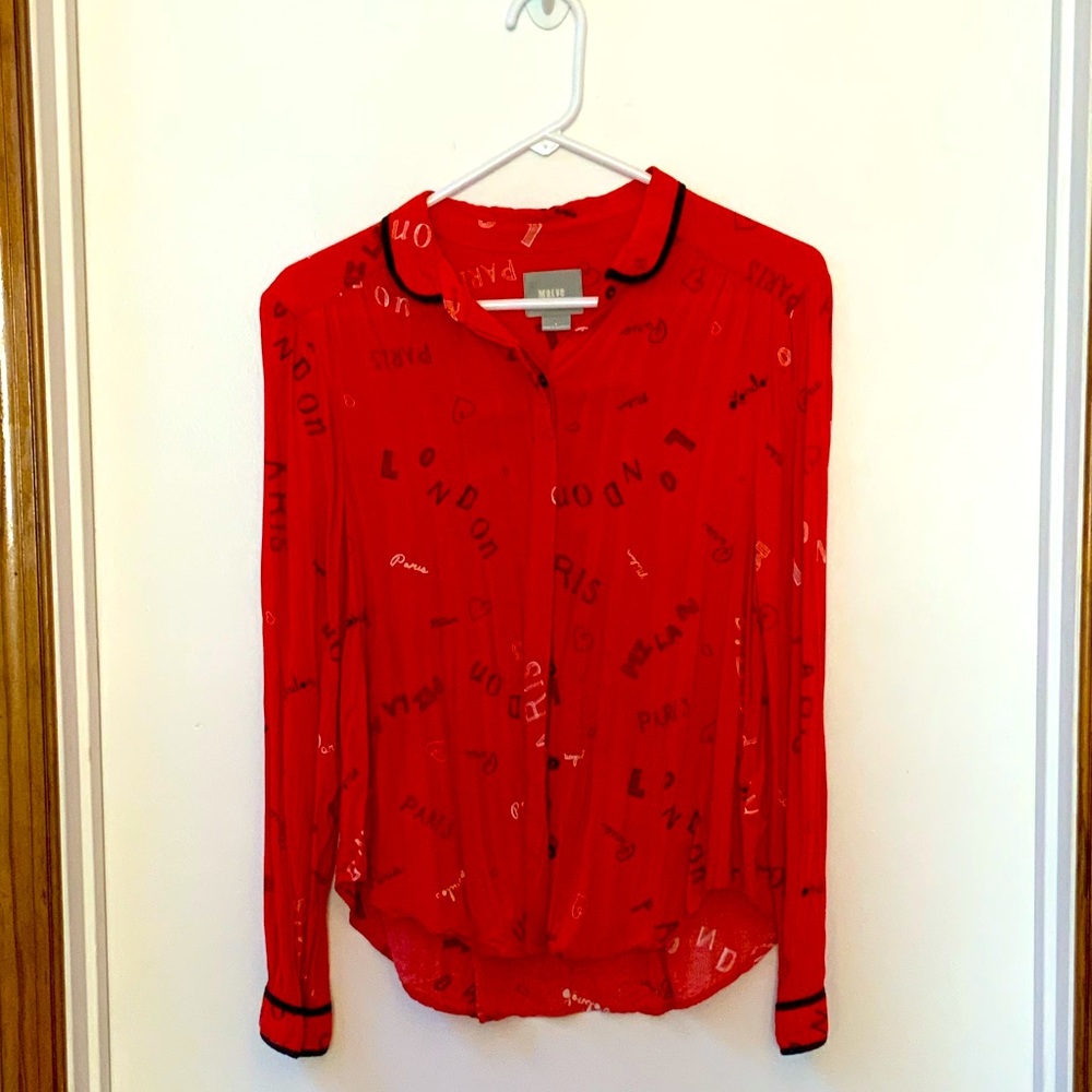 Maeve (Anthropologie) red blouse with travel pattern. Size 8.